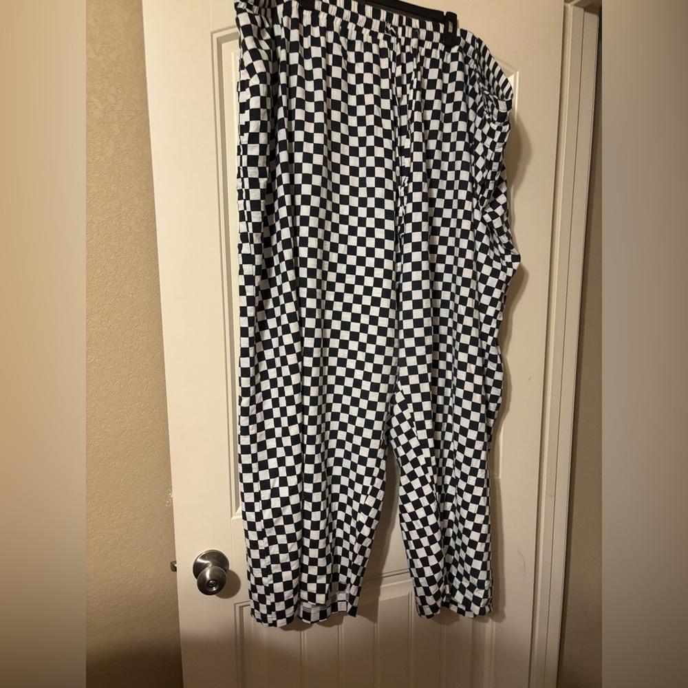 Wray Black and White Checkered Pant Set - Picture 10 of 10